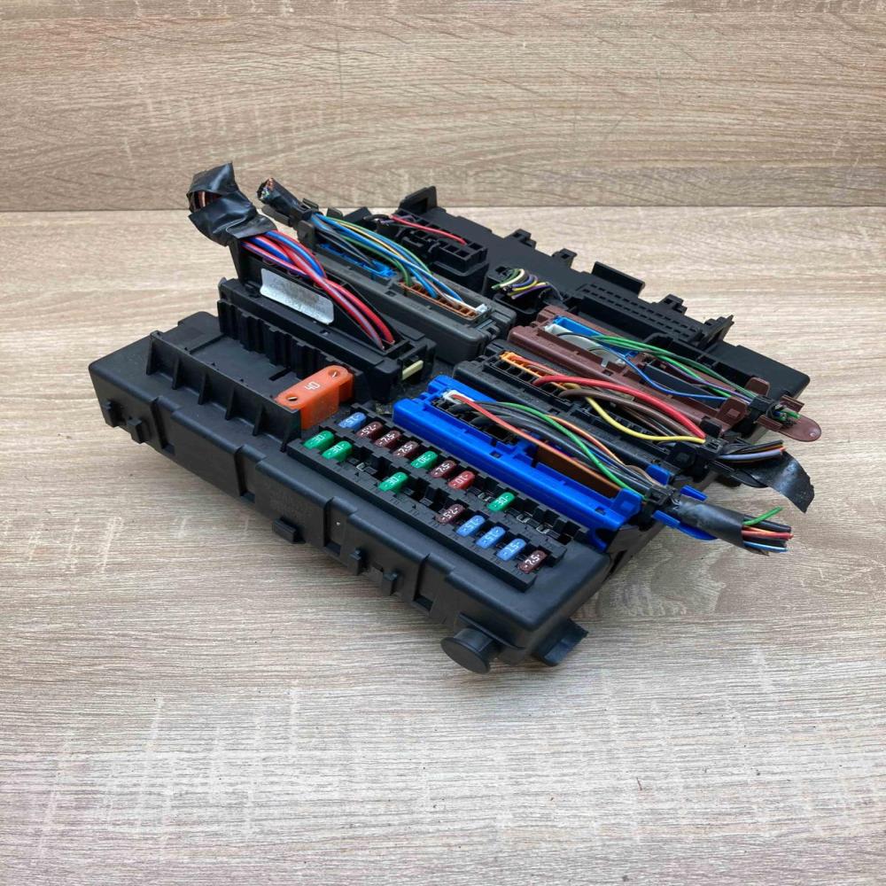 12764435 519161202  Central body control module Saab 9-3 Ver2