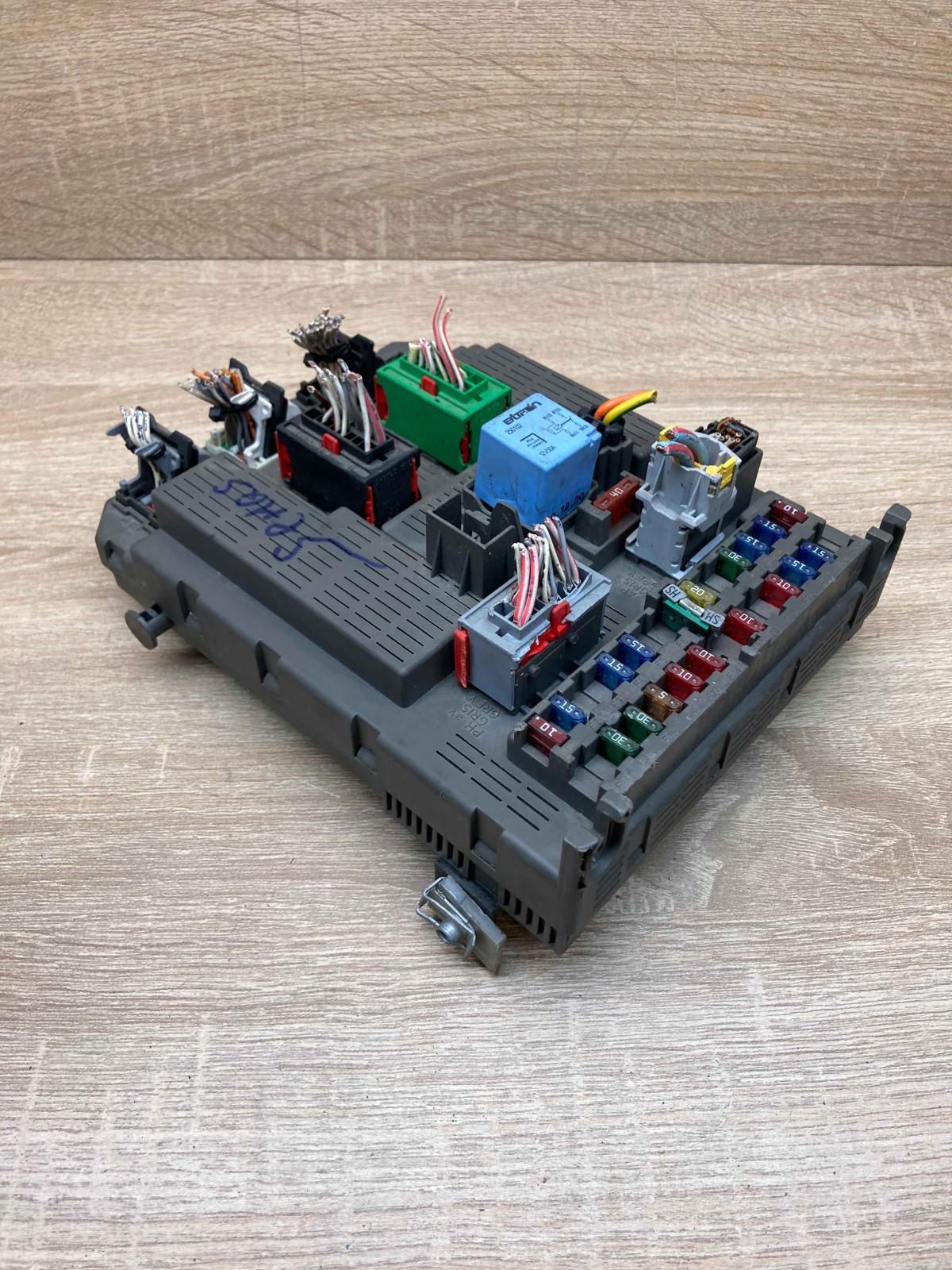 9643805380   Central body control module Citroen C5