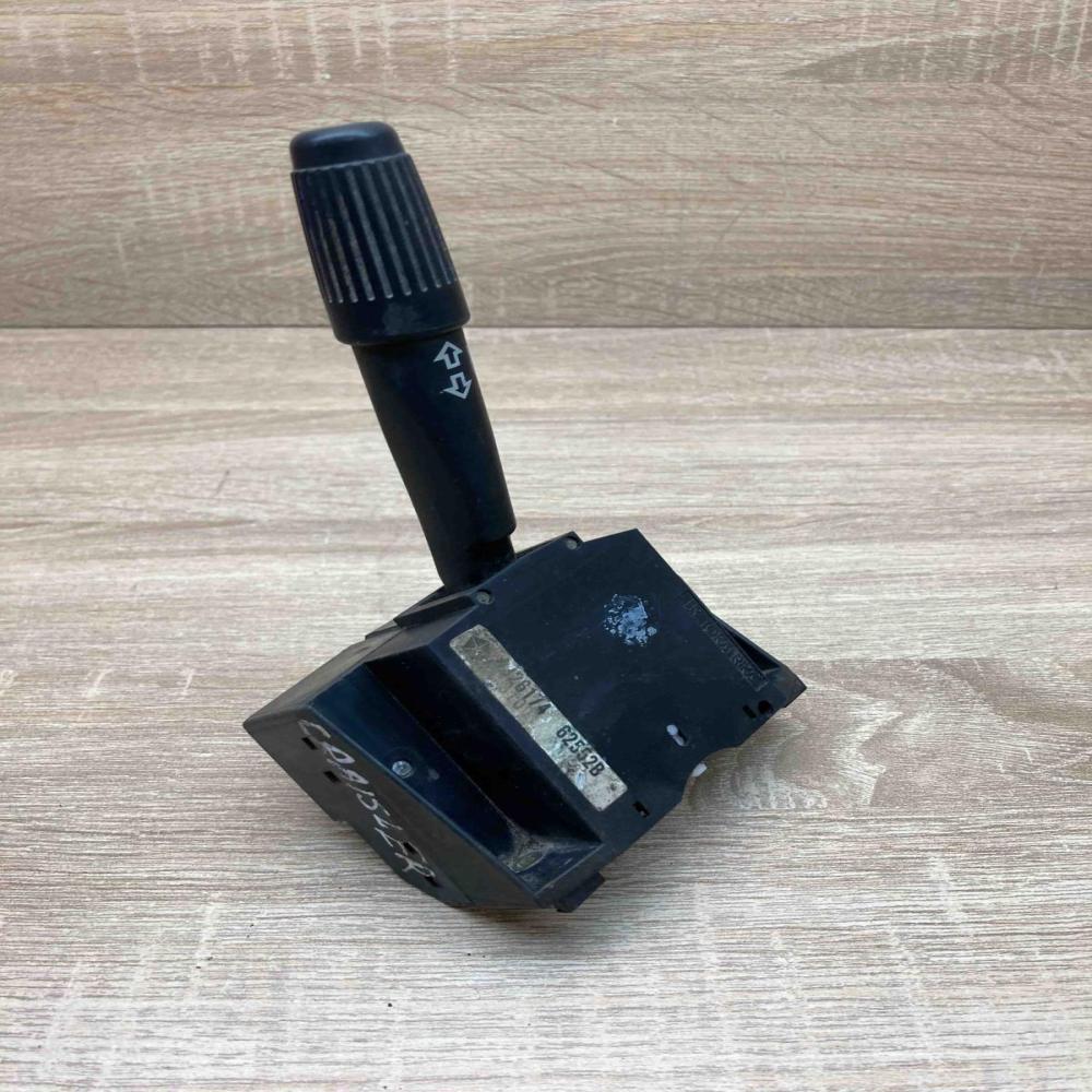 4326174 62552B  Indicator stalk Chrysler Voyager