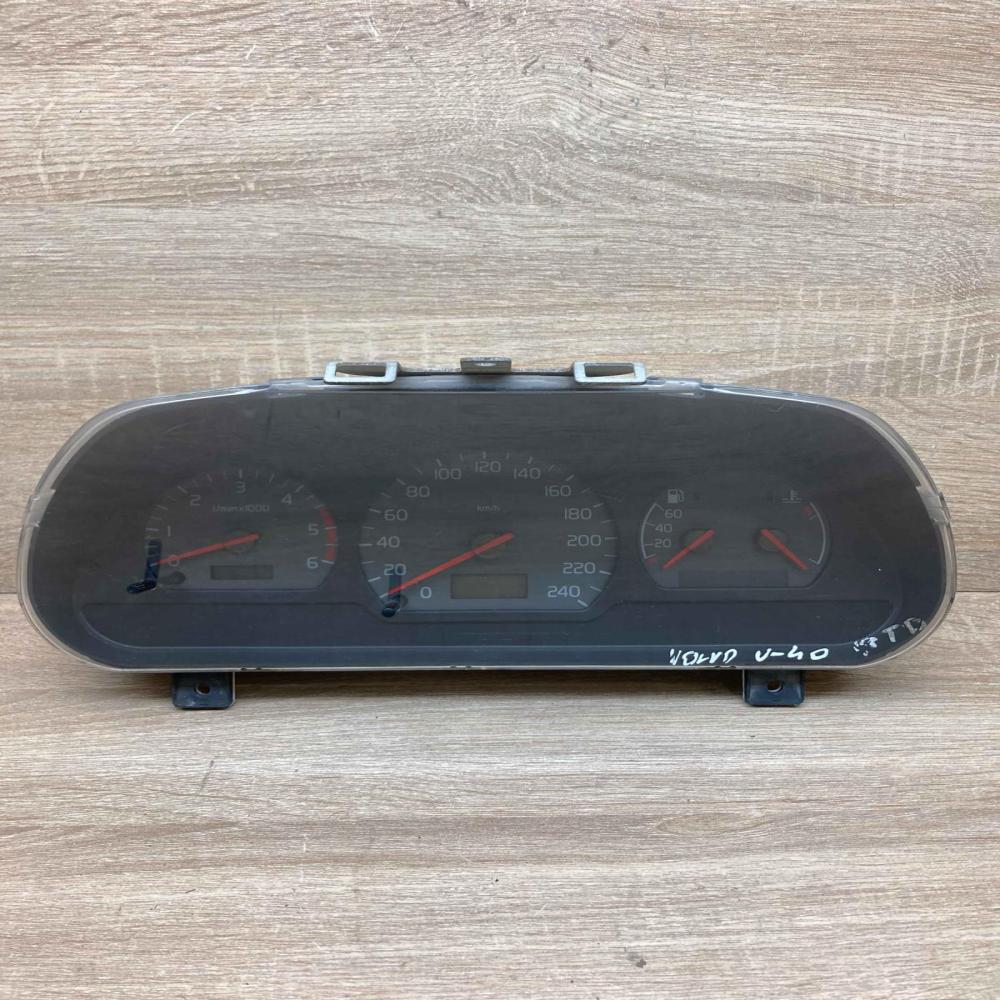 30819869  Used Speedometer (instrument cluster) Volvo S40, V40