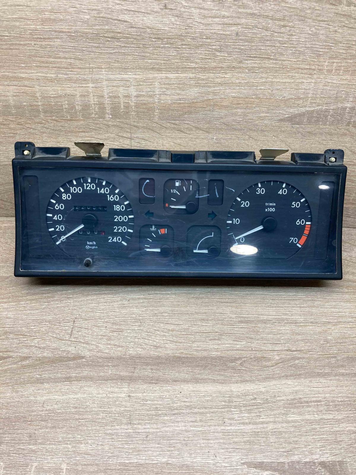 19351698   Speedometer (instrument cluster) Renault Espace II