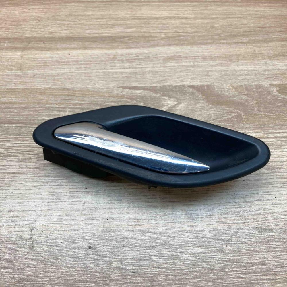 7032925  Front Left Front door interior handle BMW 5 E39