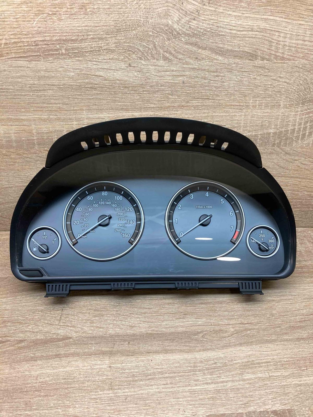 9255587 2207050 04  Speedometer (instrument cluster) BMW 5 F10 F11