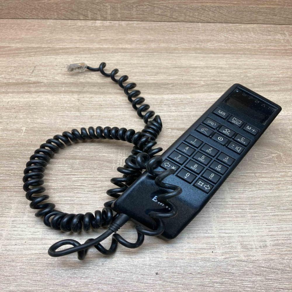 8372383   Phone BMW 7 E38
