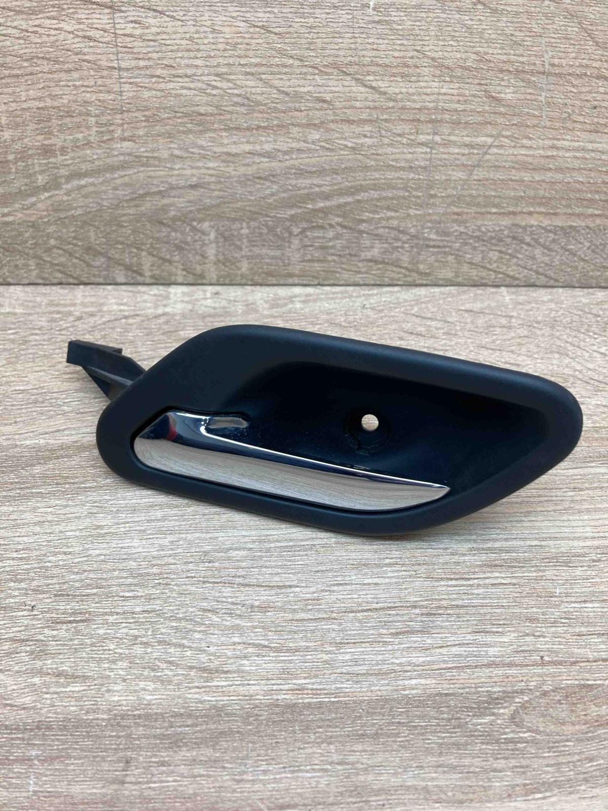 8125513  Left Front Front door interior handle BMW 5 E39