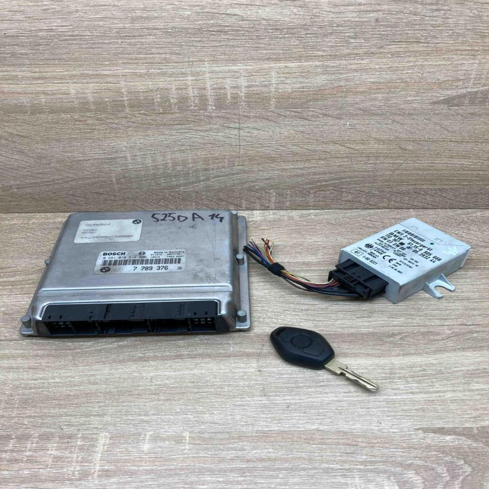 7789376 6905668  Engine ECU kit and lock set BMW 5 E39