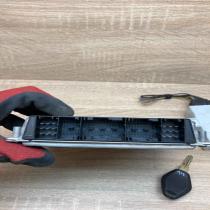 7789376 6905668  Engine ECU kit and lock set BMW 5 E39