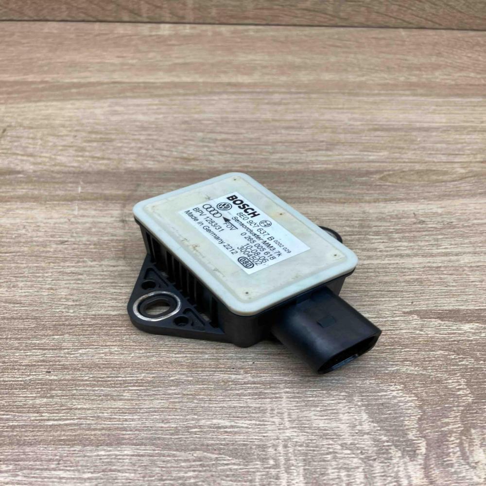 8E0907637B 0265005618 Used ESP acceleration yaw rate sensor Audi A4 S4 B6 8E 8H