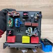 8200004201E   Central body control module Renault Espace IV
