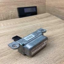 8200301391 100985 14024  ESP acceleration yaw rate sensor Renault Laguna II