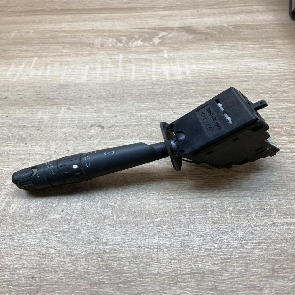 96251932ZL 34393001  Indicator stalk Citroen Xsara Picasso