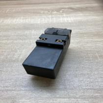 357919506D 898722000  Coolant fan relay Volkswagen PASSAT B4