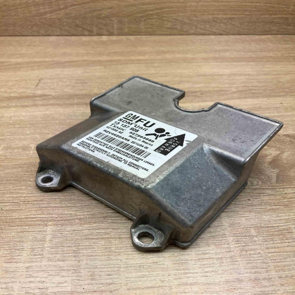 13137906 327963935  Airbag control unit/module Opel Astra H