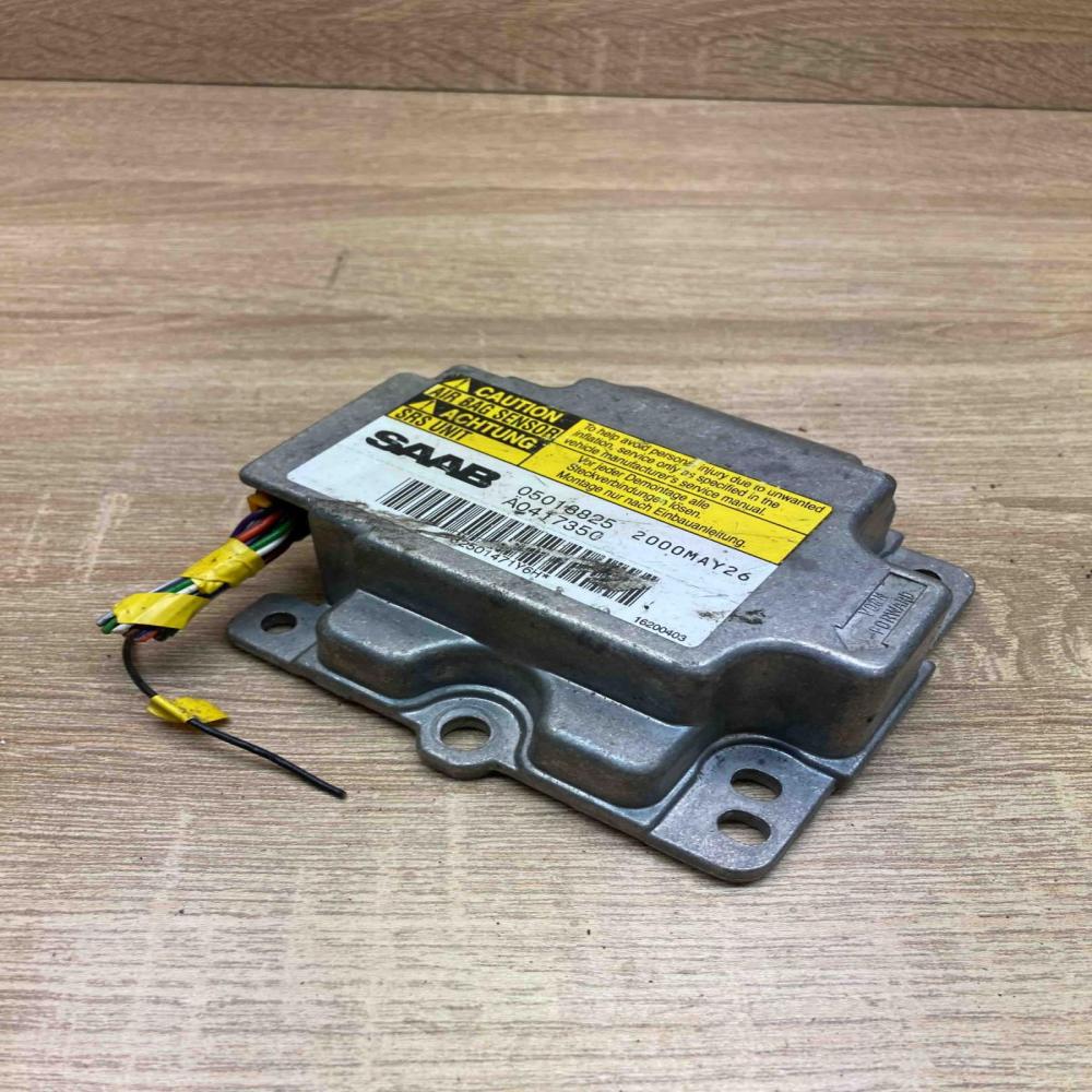 05018825 A0417350 Used Airbag control unit/module Saab 9-5
