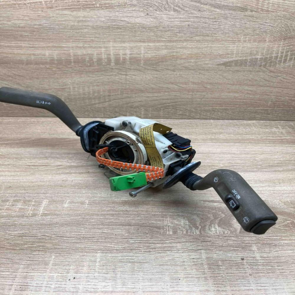 30808928  Used Wiper turn signal indicator stalk/switch Volvo S40, V40