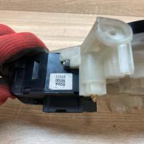 25540 AV600 25260 AV175 2410 Wiper turn signal indicator stalk/switch Nissan Alm