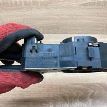4D0953513 8D0953513  Wiper turn signal indicator stalk/switch Audi A8 S8 D2 4D