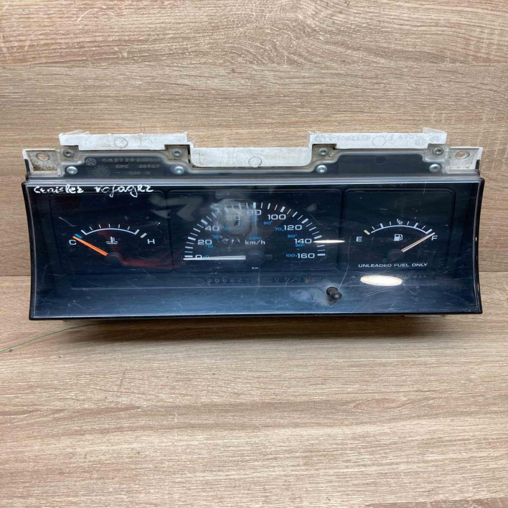 66796B 4517931 1  Speedometer (instrument cluster) Chrysler Voyager