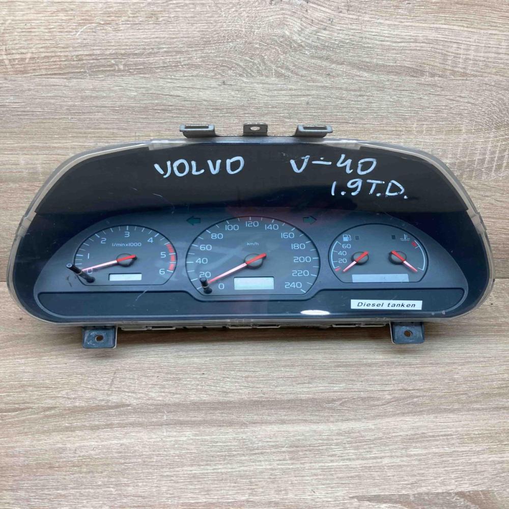 30819869   Speedometer (instrument cluster) Volvo S40, V40