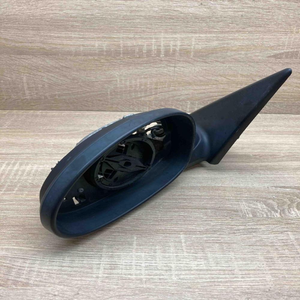 7075626 7191402 UK Front door electric wing mirror BMW 3 E90 E91