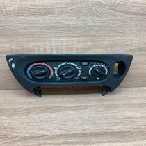 658324B 101750  Climate control unit Renault Scenic I