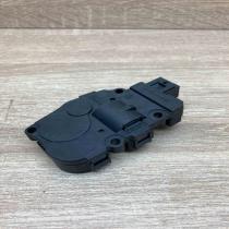 16102014bB T946104A  Air flap motor/actuator BMW 1 E81 E87