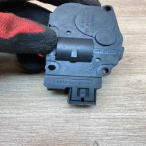 16102014bB T946104A  Air flap motor/actuator BMW 1 E81 E87