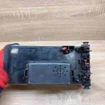 93BG 14A073 EF 93BG 14K150 AD  Fuse module Ford Focus