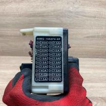 93BG 14A073 EF 93BG 14K150 AD  Fuse module Ford Focus