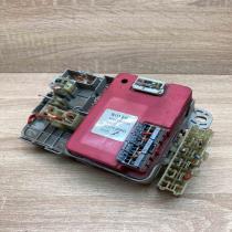 YWC104500 52010268D  Fuse module Rover 25