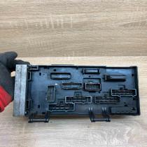 04727080AD 04869204AI  Fuse module Chrysler Voyager