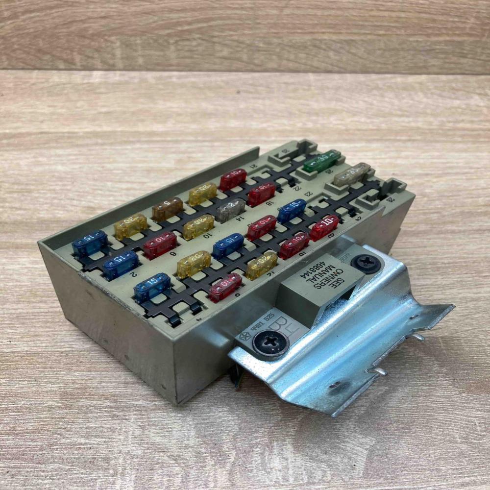 4688144 4481525 85572 Fuse module Chrysler Grand Voyager II