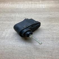 8A0941295 0307851346  Headlight level adjustment motor Volkswagen PASSAT B4