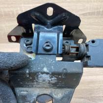 8168892   Tailgate/trunk/boot lock/catch/latch BMW 5 E39
