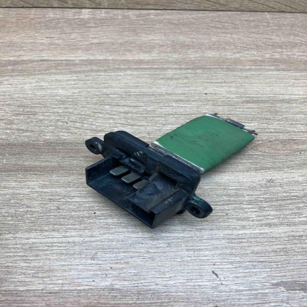 B837   Heater blower motor/fan resistor Fiat Bravo - Brava