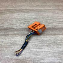 8D0937733H   Plug wire Audi A4 S4 B5 8D