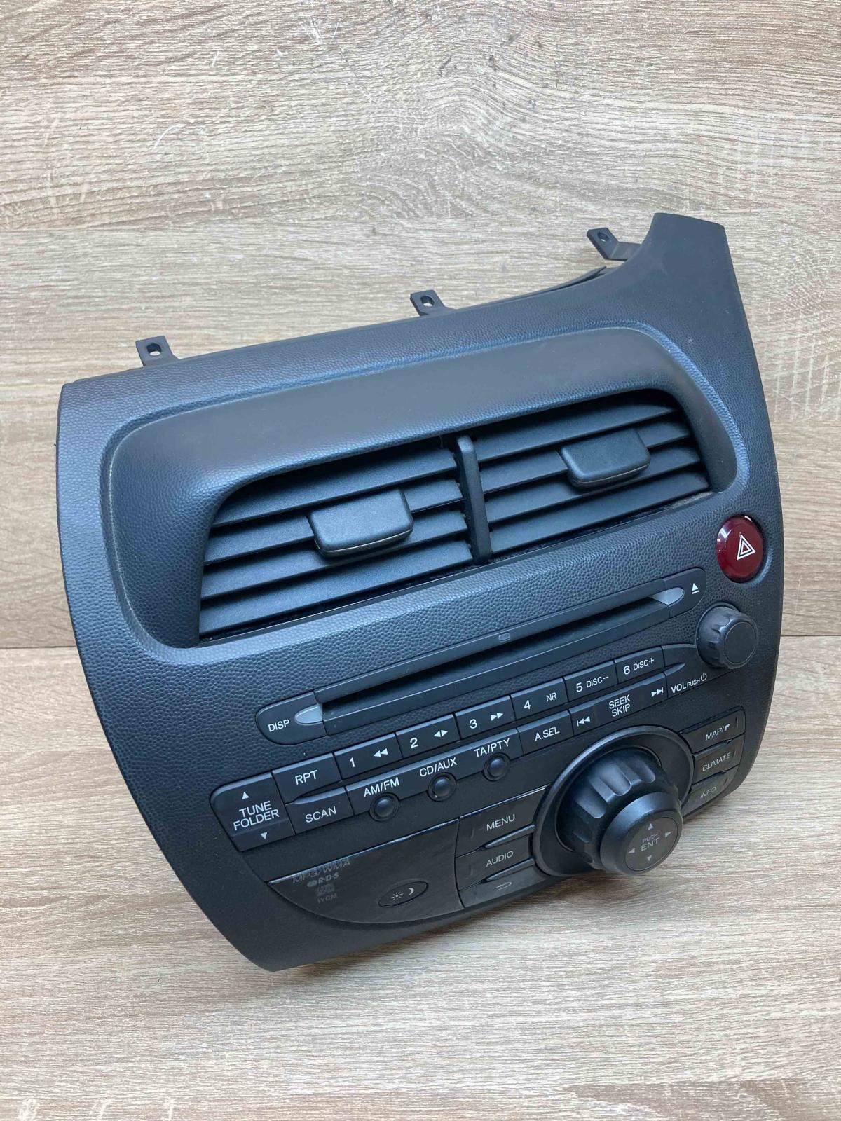 39100 SMT E511 M1 10R 023651 KE Head unit multimedia control Honda Civic