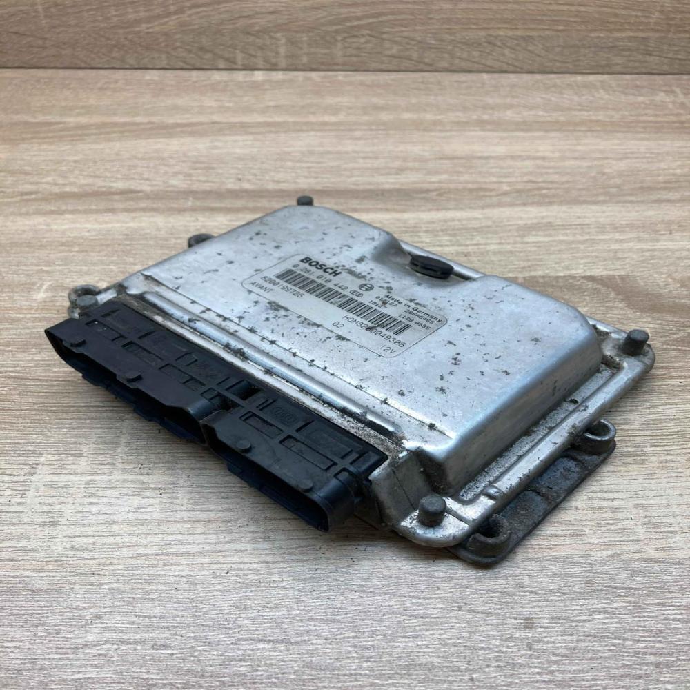 8200199726 0281010442  Engine control unit/module ECU Renault Scenic I