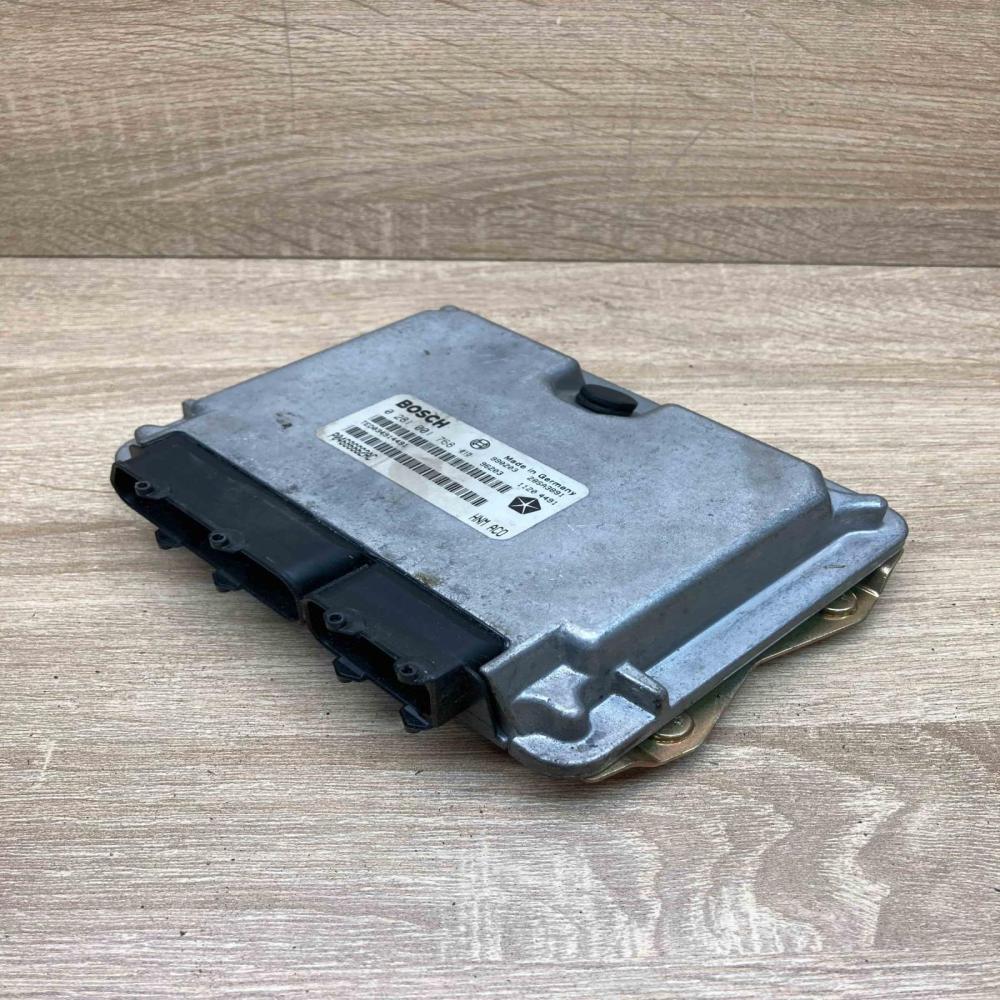 04686662AC 0281001768  Engine control unit/module ECU Chrysler Voyager