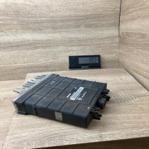 1H0907311L 0261203318  Engine control unit/module ECU Volkswagen Golf III