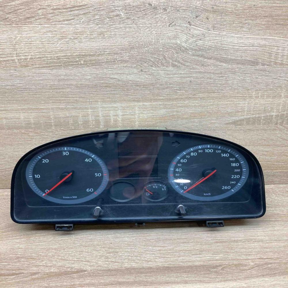 2K0920842E 110080237 100817 Speedometer (instrument cluster) Volkswagen Caddy