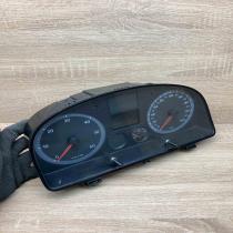 2K0920843A 110080341  Speedometer (instrument cluster) Volkswagen Caddy