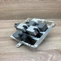 4230082 9522061  Fuse box set Saab 9-3 Ver1