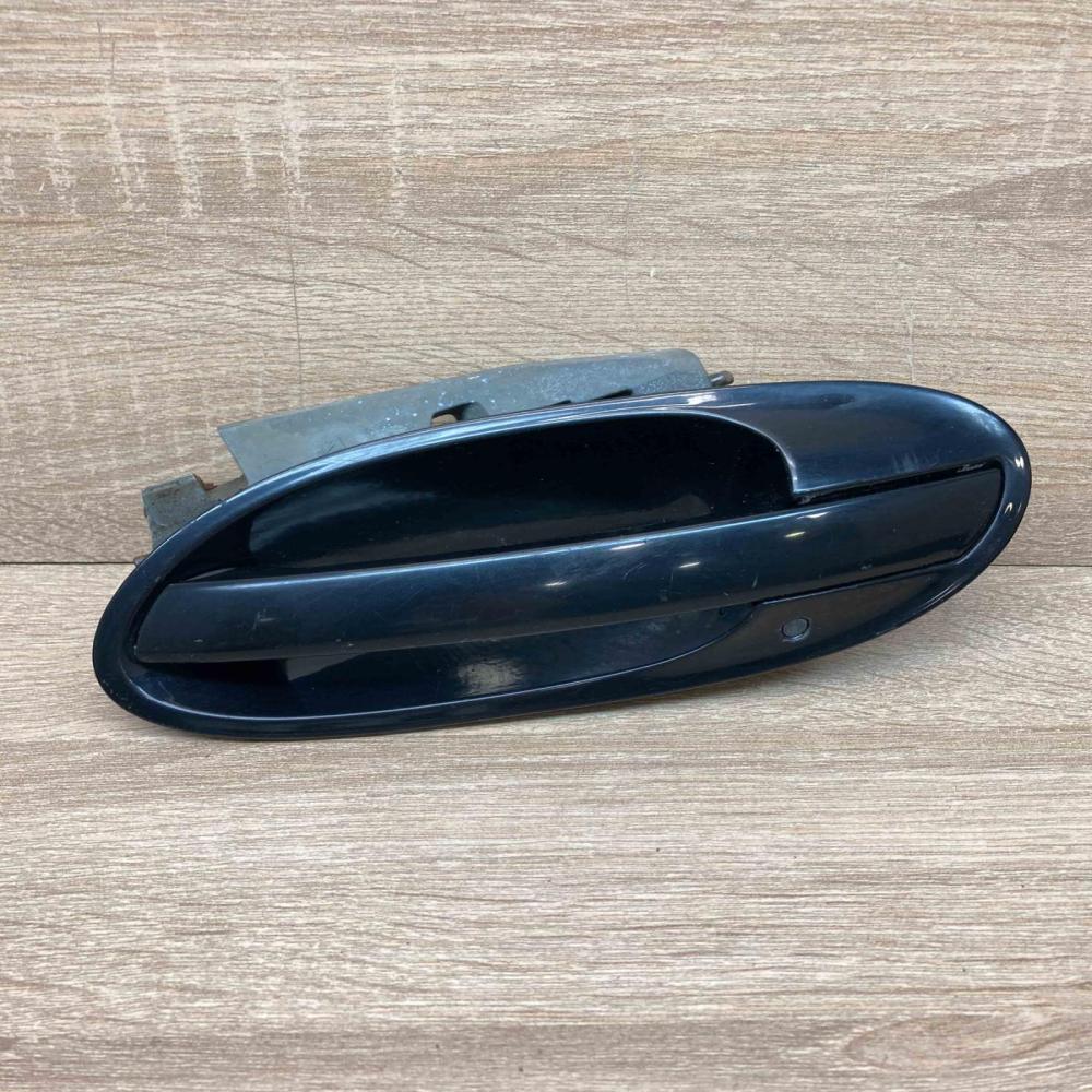 8379693  LH Front door exterior handle BMW 7 E65 E66
