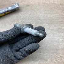 7701366087   Spark plug Renault Clio I