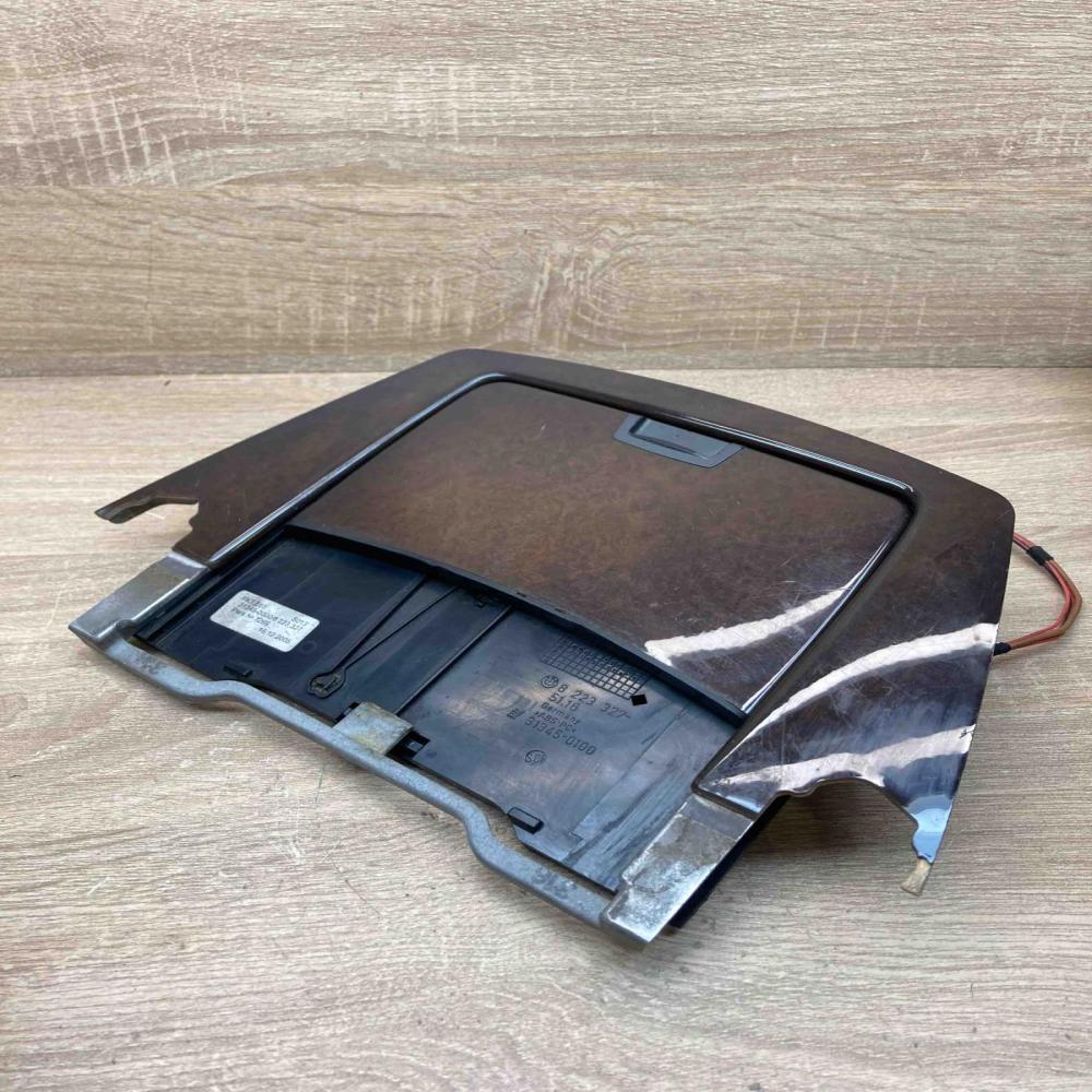 7152854 8223327  Ashtray (front) BMW 7 E65 E66