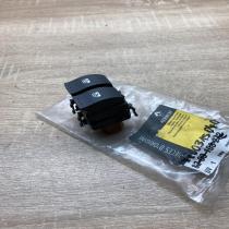 8200315040   Electric window control switch Renault Megane II