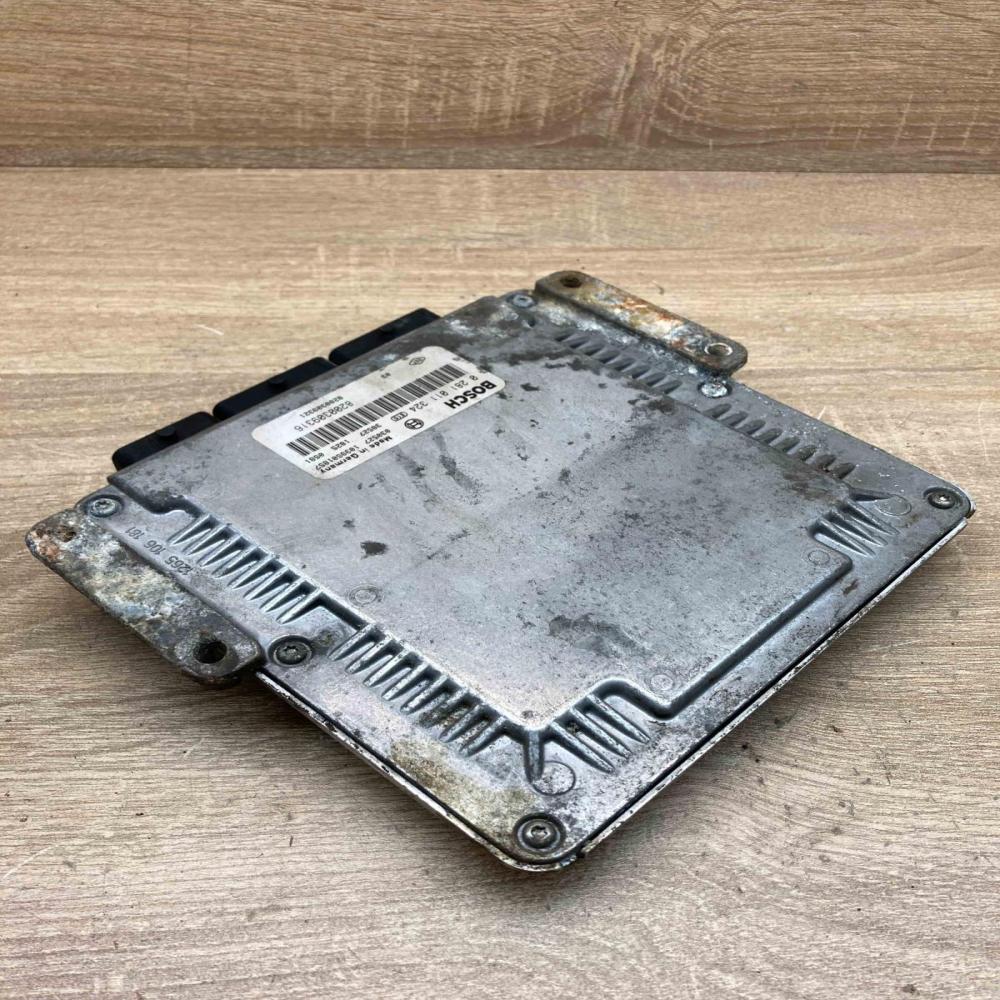 8200309316 0281011324  Engine control unit/module ECU Renault Laguna II