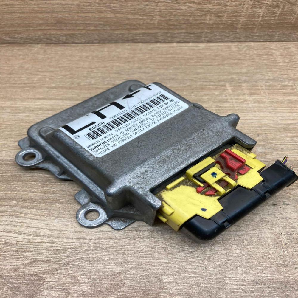 04602406AC 0285001488 LH Airbag control unit/module Chrysler 300M