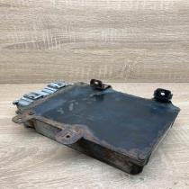 04727402AJ 758890  Engine control unit/module ECU Chrysler Voyager